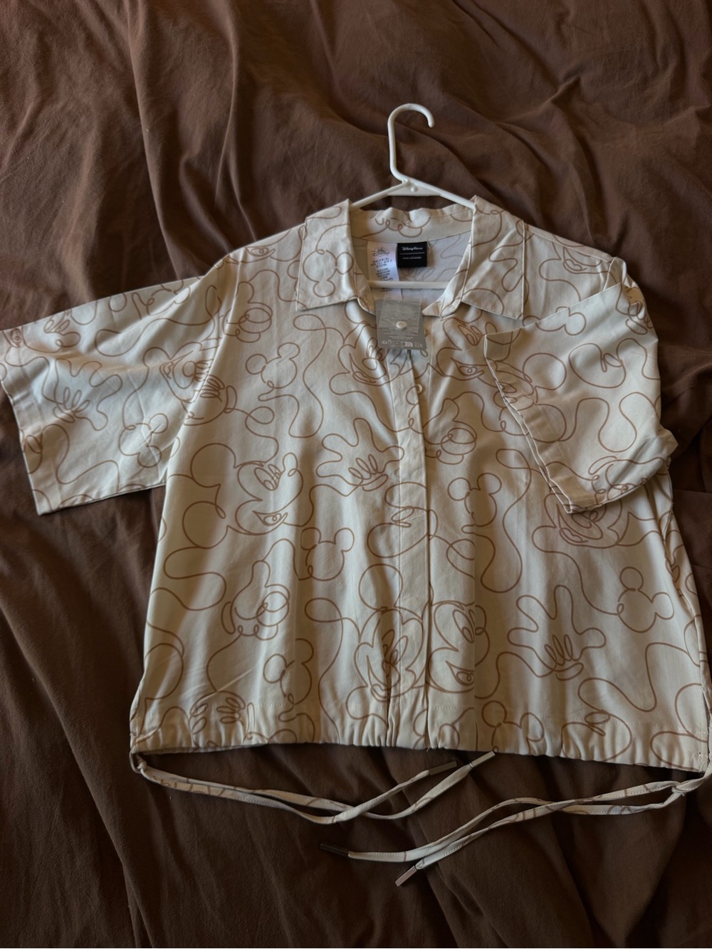 Disney Cream Short-Sleeve Button-Down Shirt with Brown Line Art